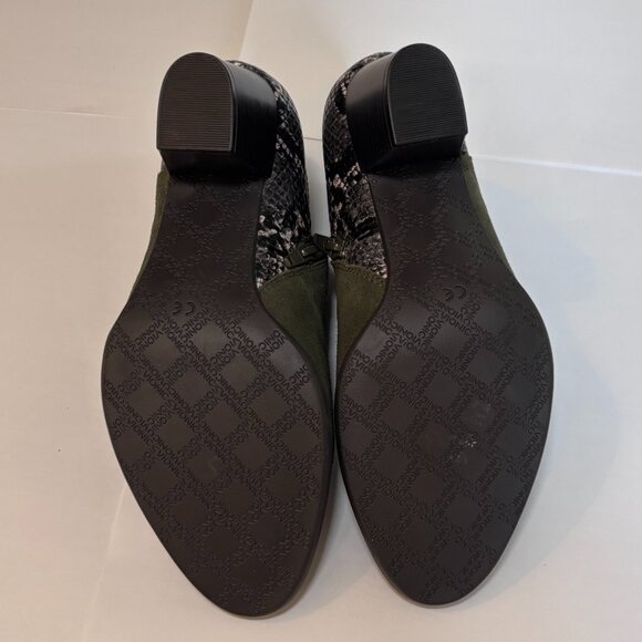 Vionic Naomi Women's Suede Snake-Print Water-Resistant Boots 7.5 Wide NWO Box - Picture 6 of 6